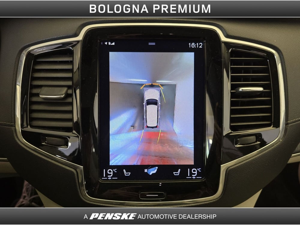 Volvo XC90 usata a Bologna (12)