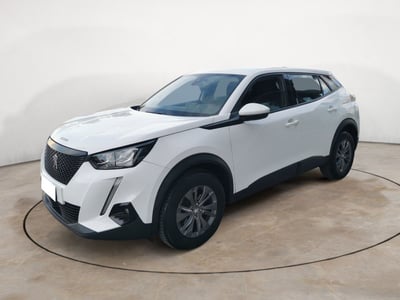 Peugeot 2008 PureTech 130 S&amp;S Active del 2020 usata a Massafra