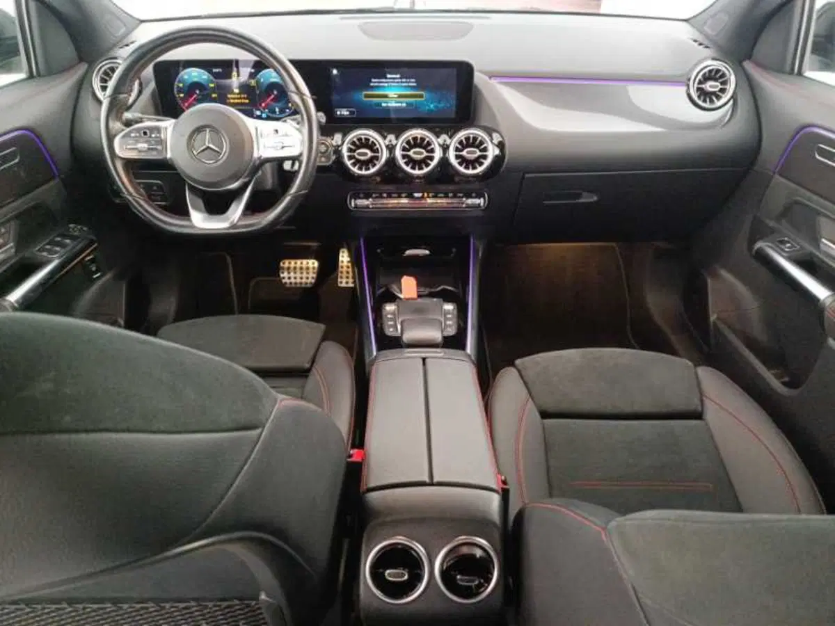 Mercedes-Benz GLA SUV usata a Treviso (8)