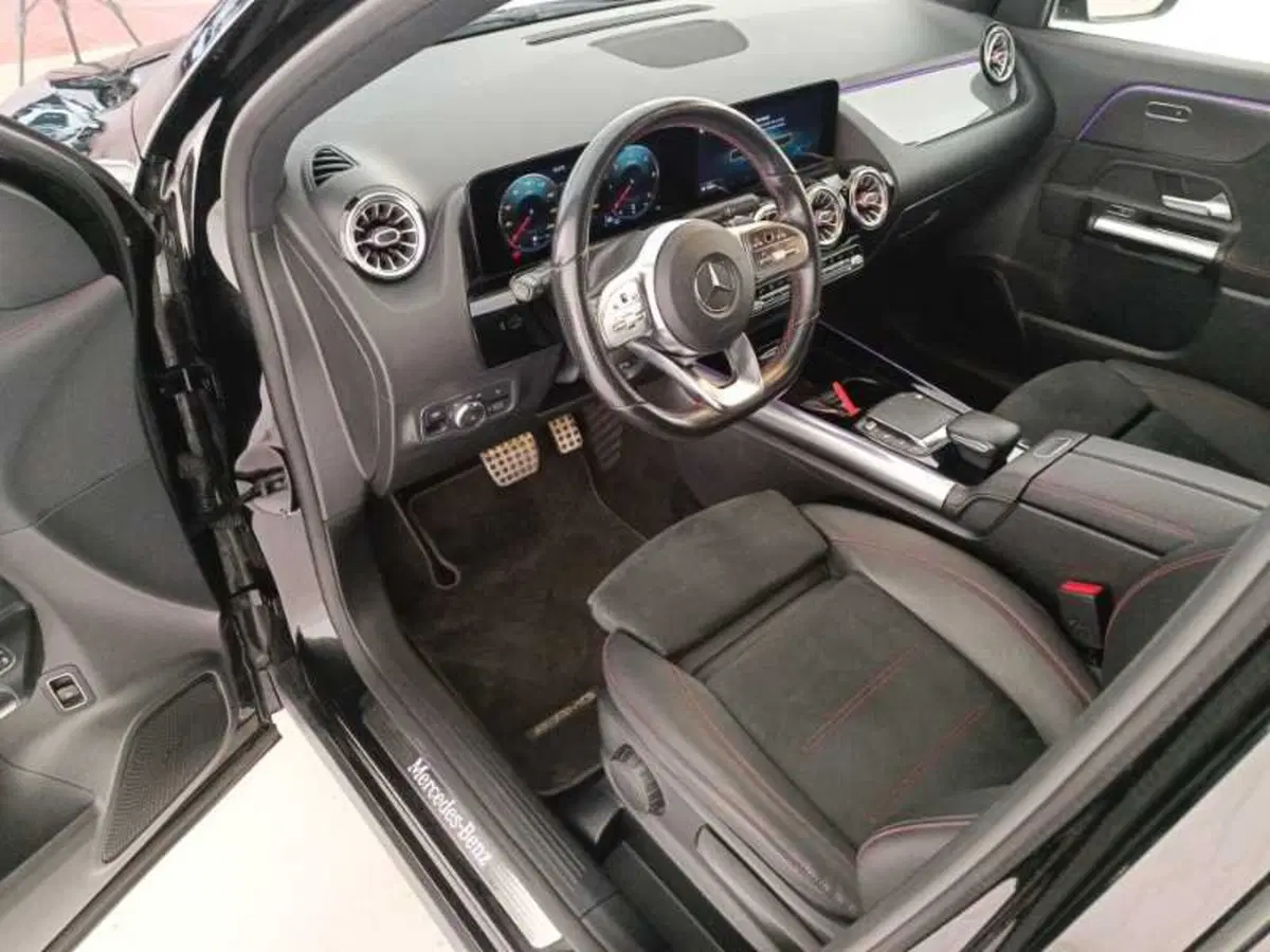 Mercedes-Benz GLA SUV usata a Treviso (9)