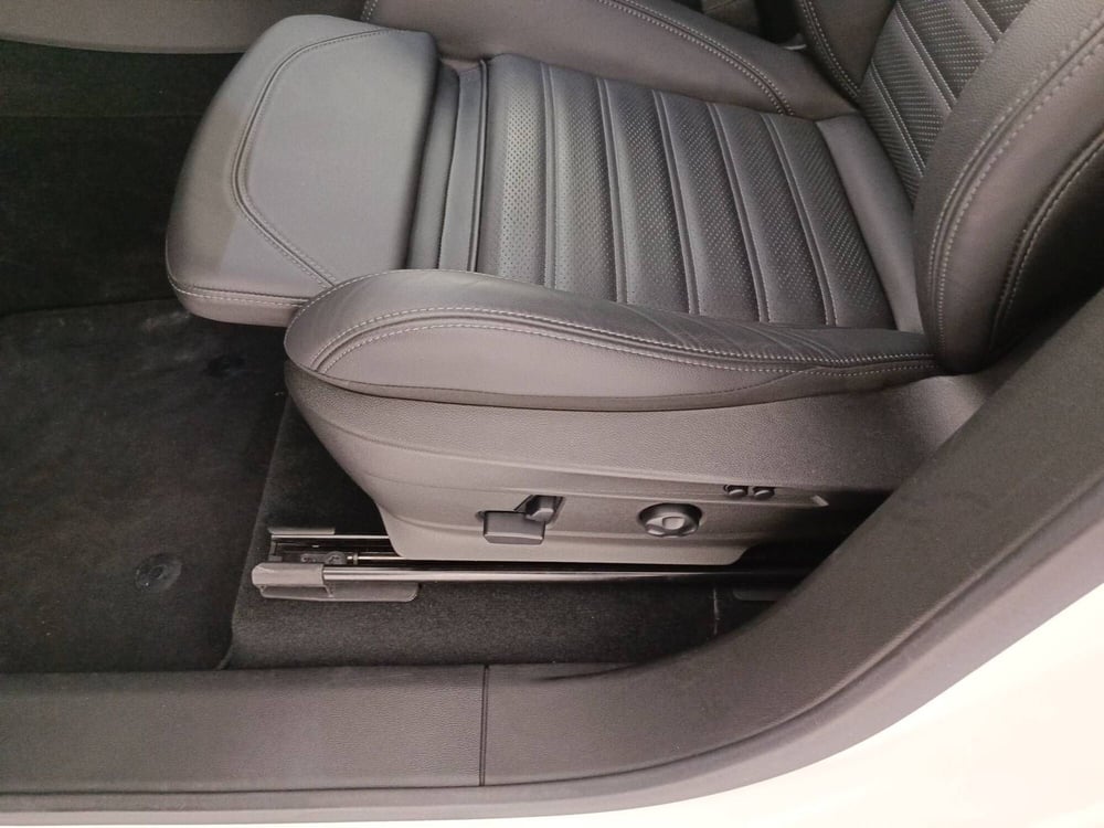 Alfa Romeo Stelvio usata a Treviso (13)