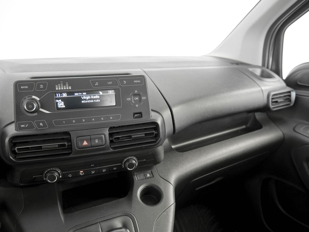 Opel Combo Life usata a Prato (13)
