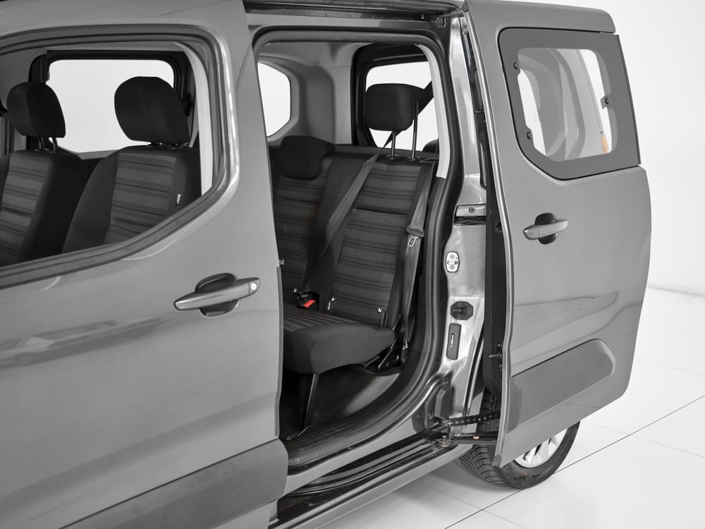 Opel Combo Life usata a Prato (5)