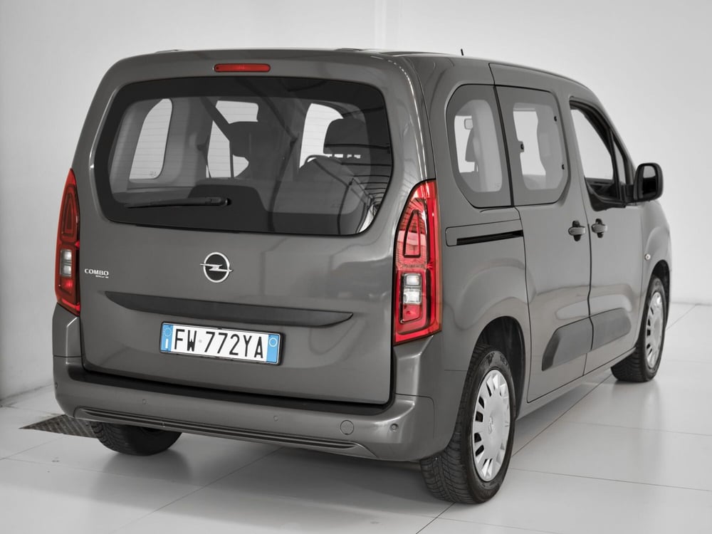 Opel Combo Life usata a Prato (8)