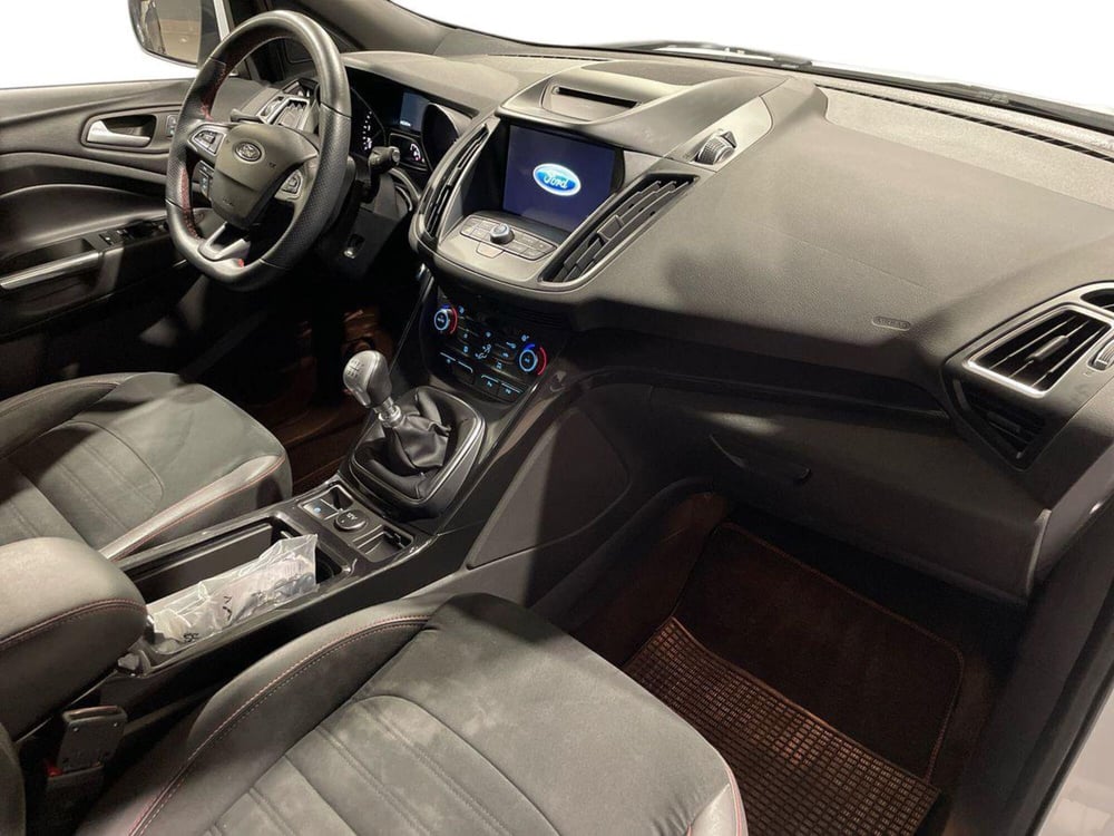Ford Kuga usata a Salerno (15)
