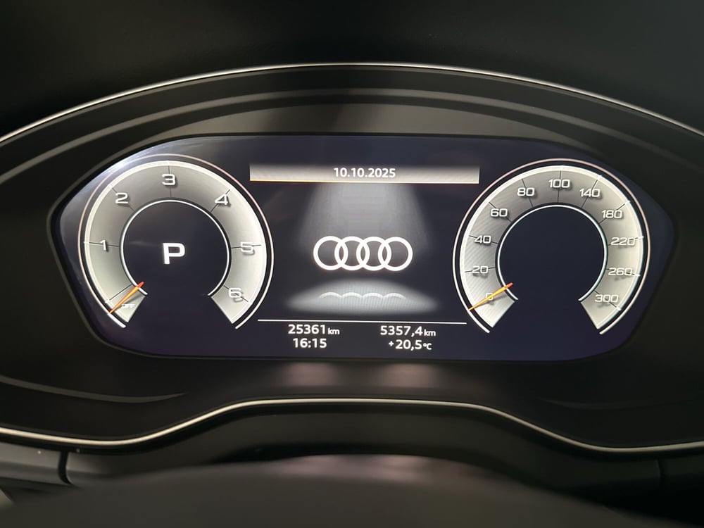 Audi Q5 Sportback usata a Napoli (12)