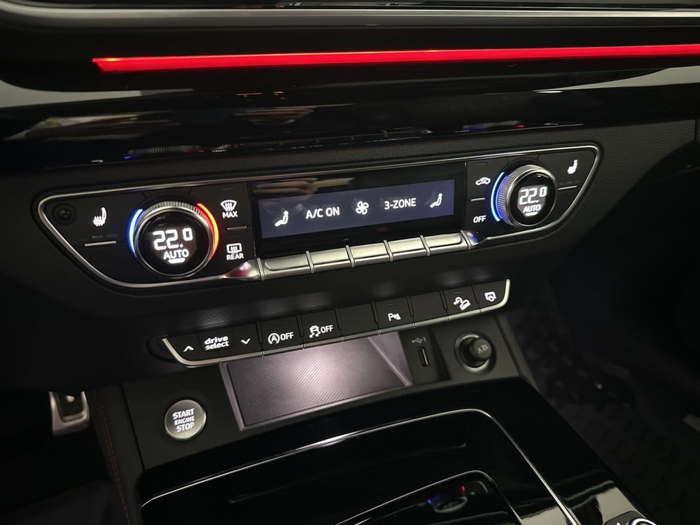 Audi Q5 Sportback usata a Napoli (19)
