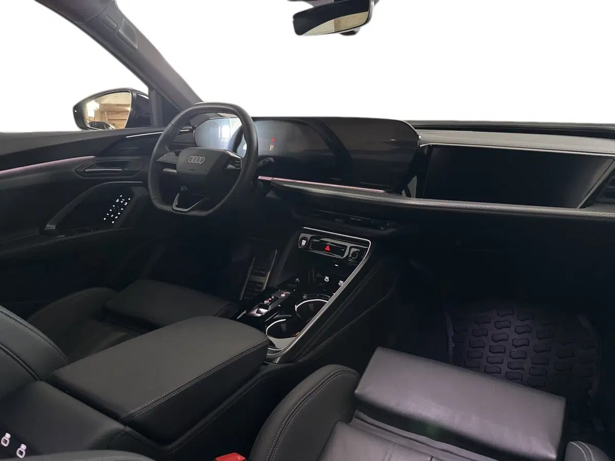 Audi Q5 Sportback usata a Napoli (10)