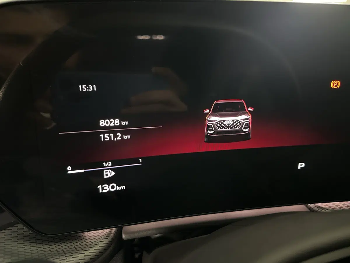 Audi Q5 Sportback usata a Napoli (12)