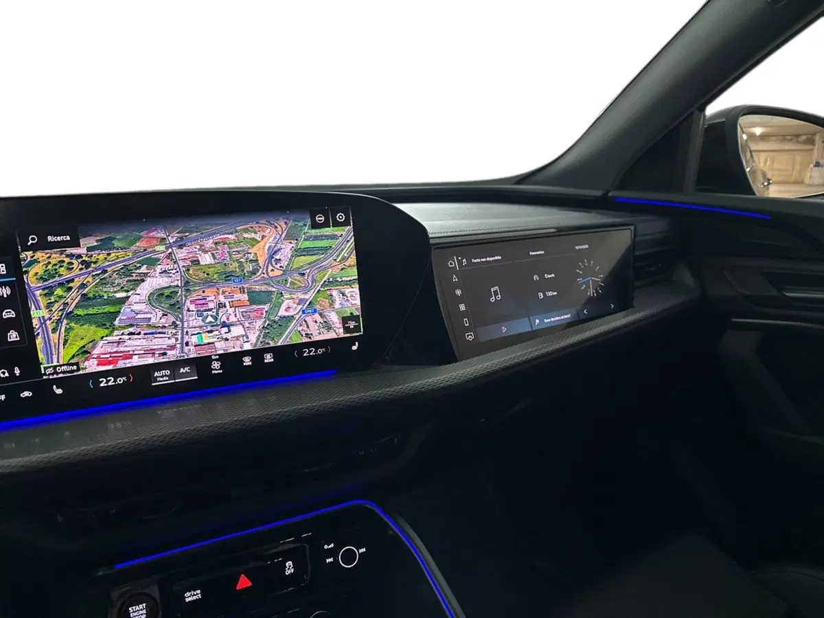 Audi Q5 Sportback usata a Napoli (16)