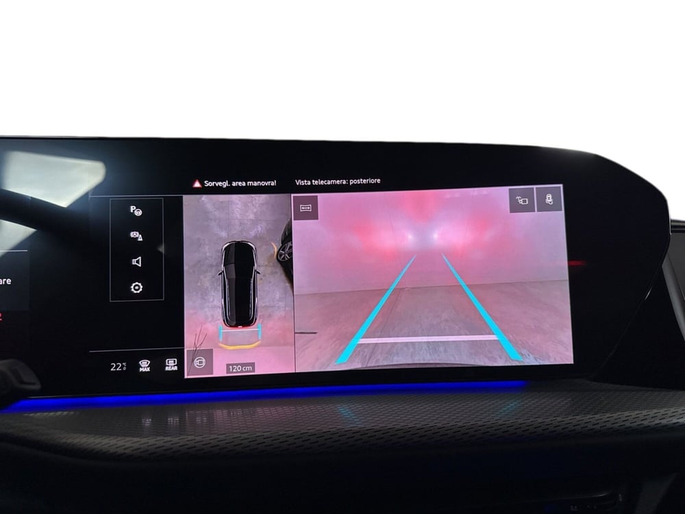 Audi Q5 Sportback usata a Napoli (17)