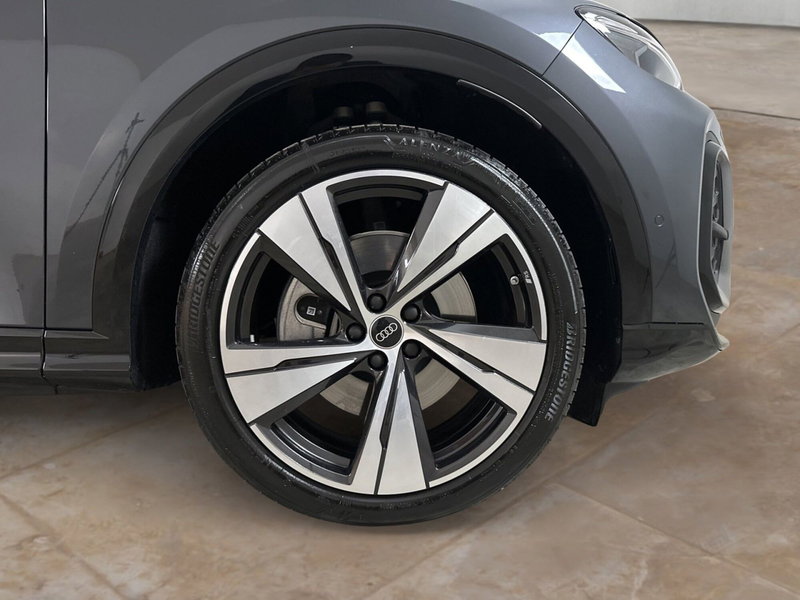 Audi Q5 Sportback usata a Napoli (19)