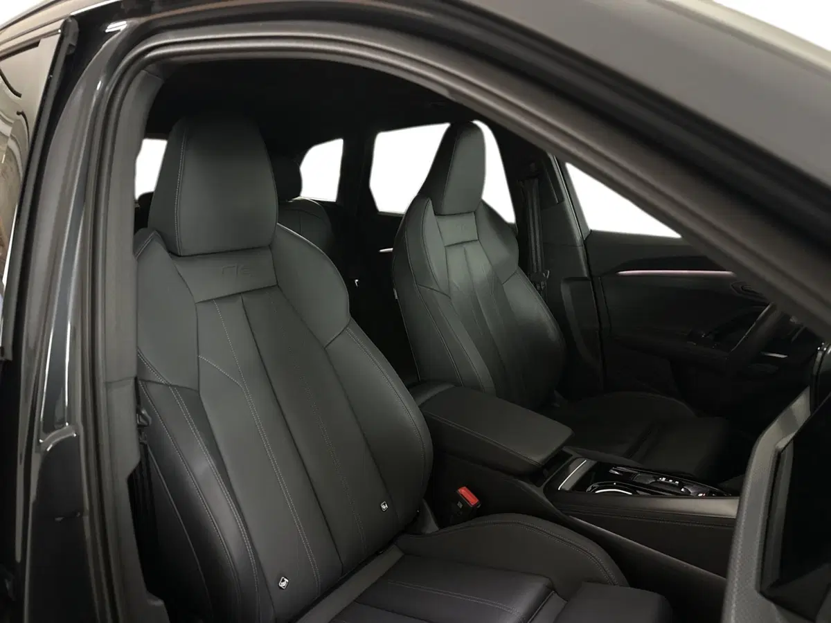 Audi Q5 Sportback usata a Napoli (9)