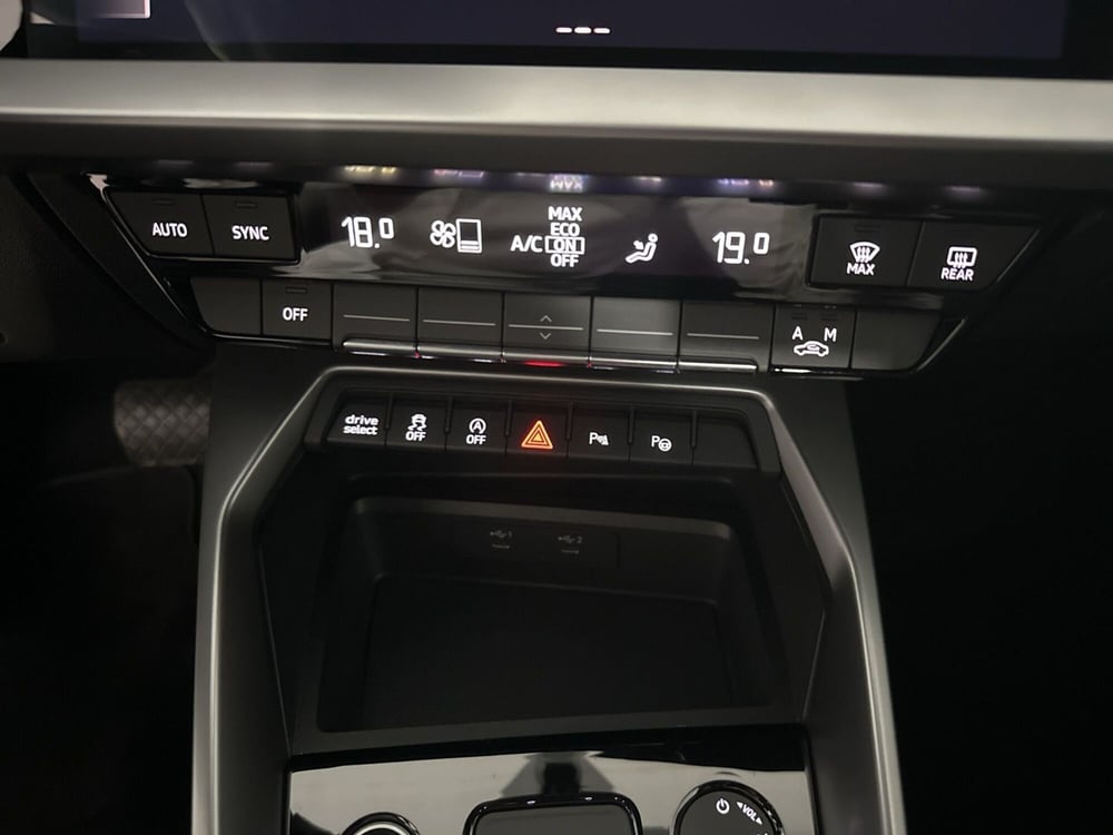 Audi A3 Sportback usata a Napoli (15)