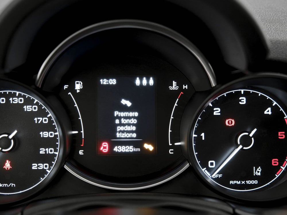 Fiat 500X usata a Prato (11)