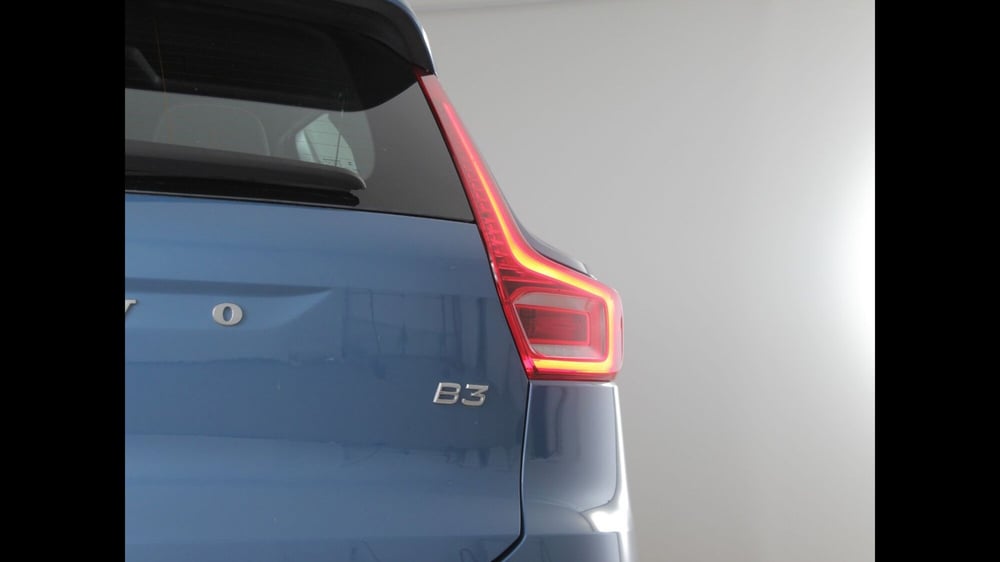 Volvo XC40 usata a Palermo (17)