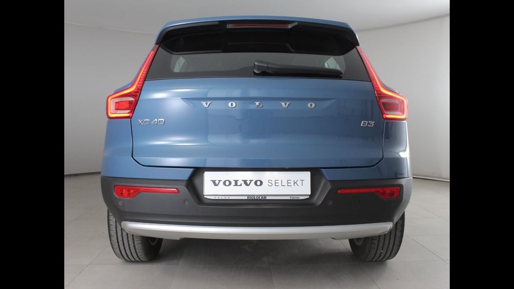 Volvo XC40 usata a Palermo (3)
