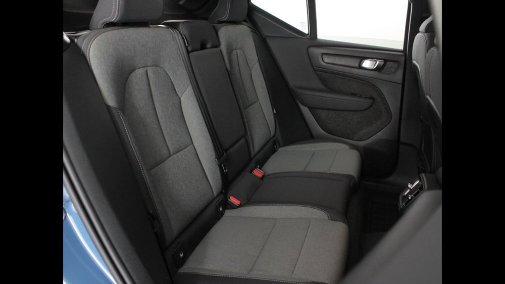 Volvo XC40 usata a Palermo (7)