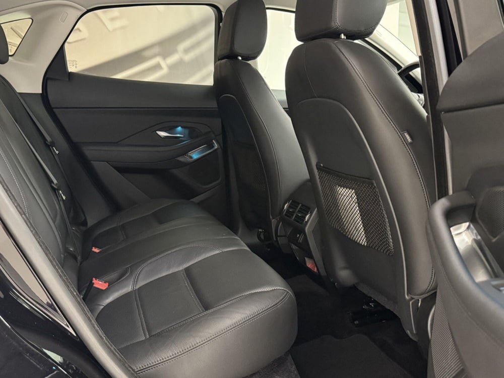 Jaguar E-Pace usata a Savona (5)