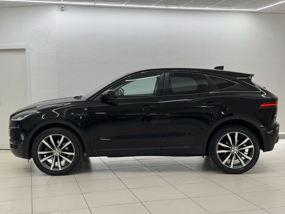 Jaguar E-Pace usata a Savona (6)