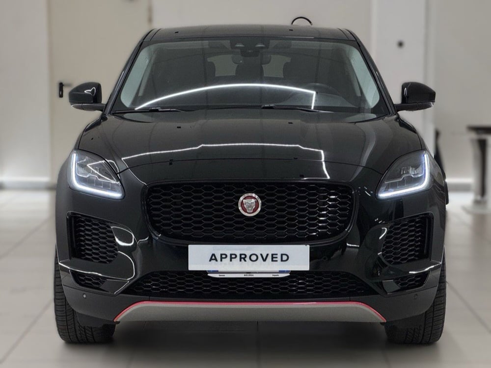 Jaguar E-Pace usata a Savona (8)