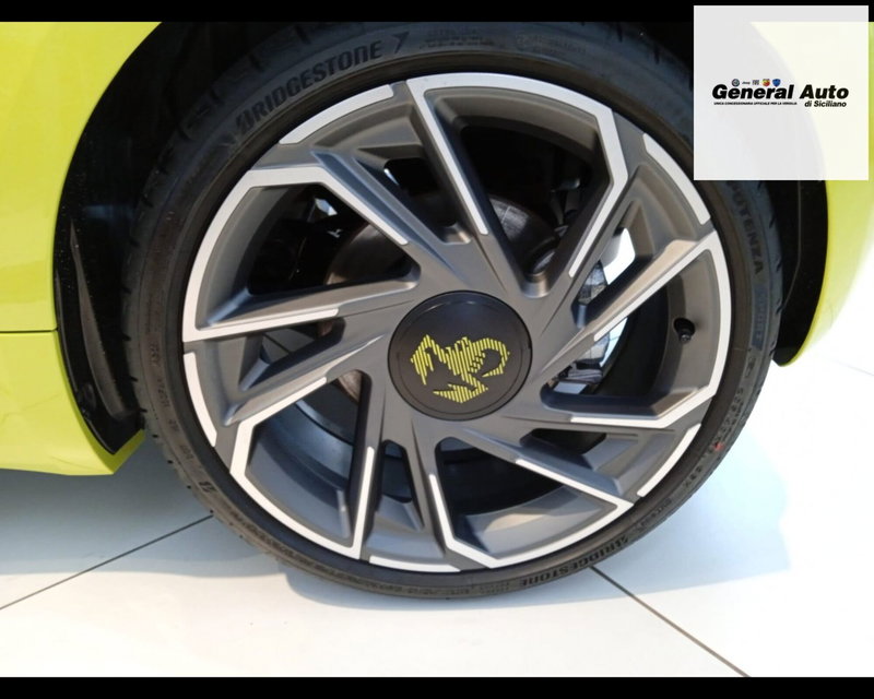 Abarth 500e usata a Lucca (15)