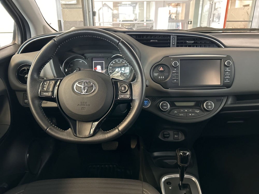 Toyota Yaris usata a Bergamo (10)