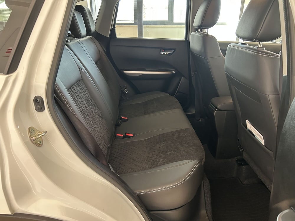 Suzuki Vitara usata a Bari (14)
