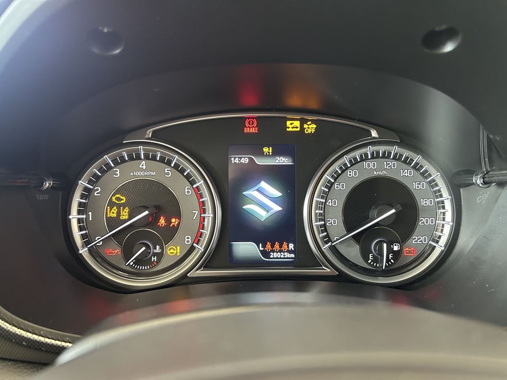 Suzuki Vitara usata a Bari (19)