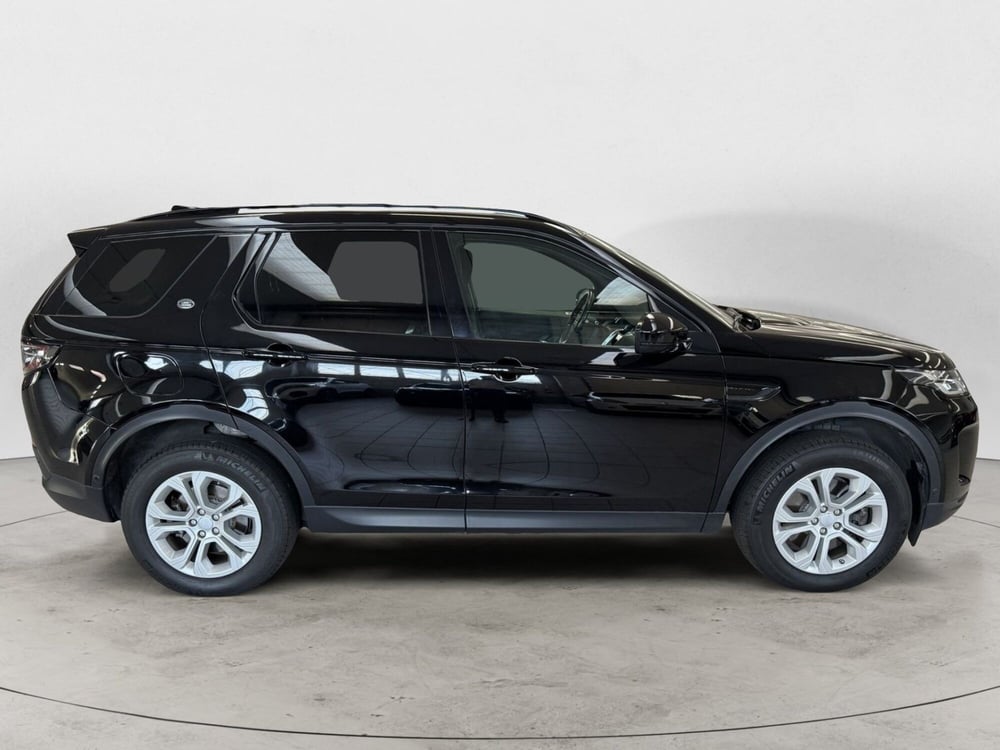 Land Rover Discovery Sport usata a Monza e Brianza (8)