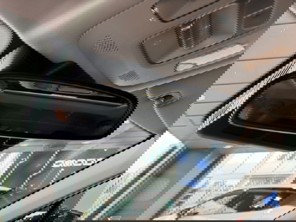 Omoda Omoda 5 nuova a Milano (18)