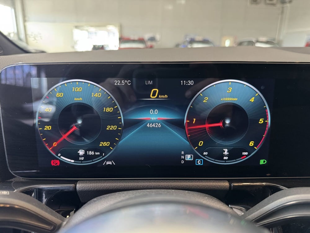 Mercedes-Benz GLA SUV usata a Monza e Brianza (10)