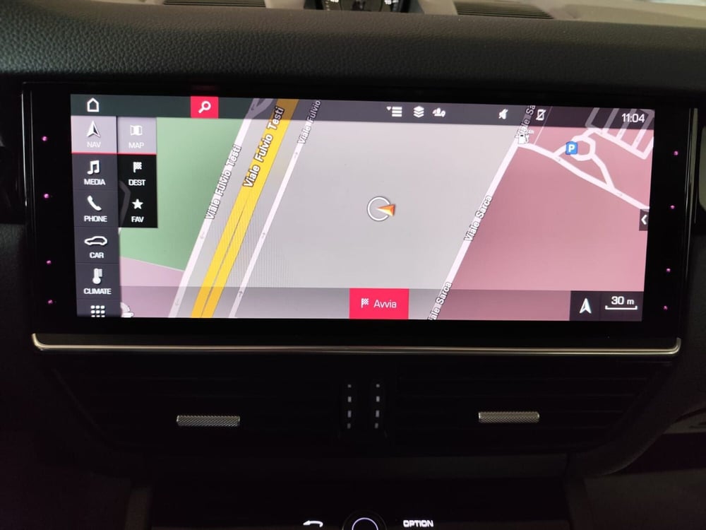 Porsche Cayenne usata a Milano (12)