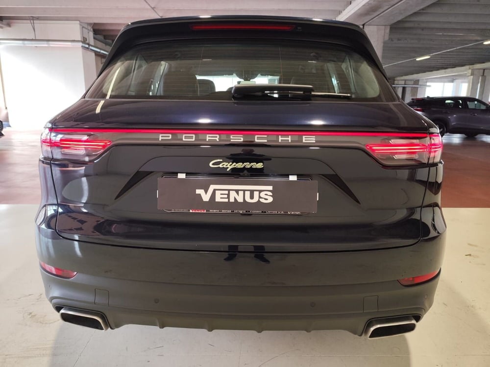 Porsche Cayenne usata a Milano (5)
