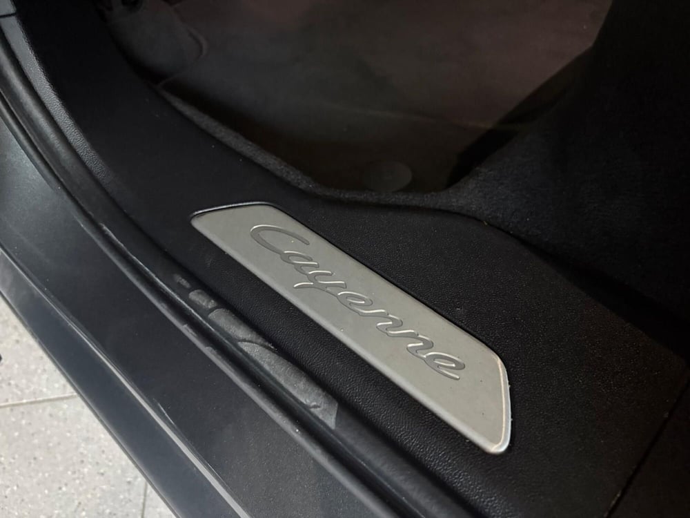 Porsche Cayenne usata a Monza e Brianza (14)