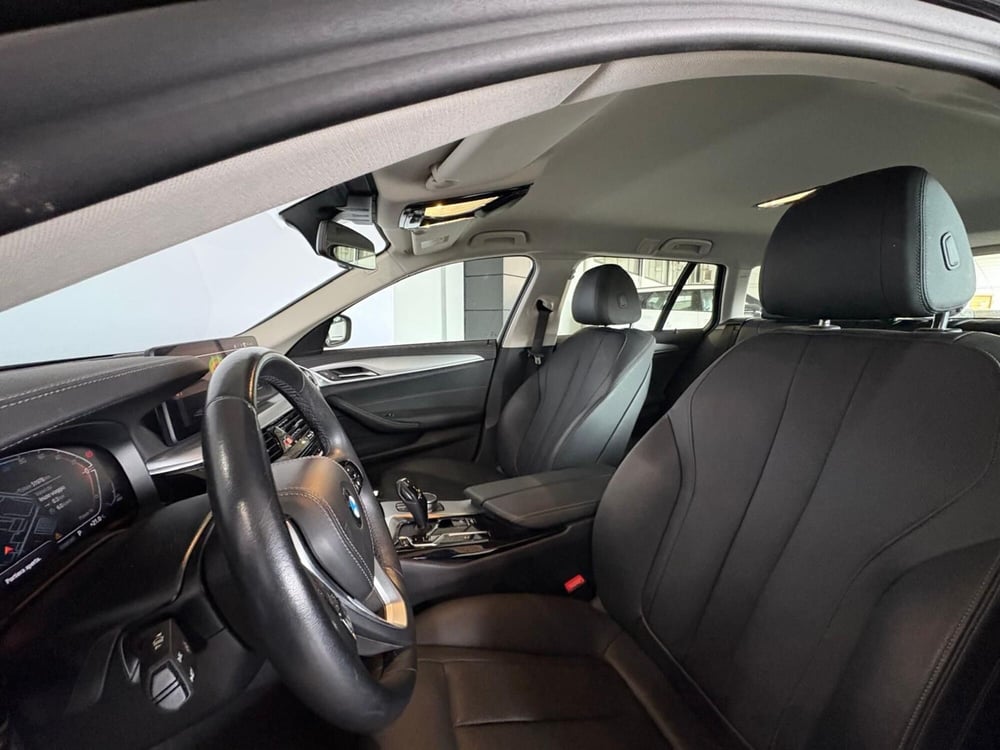 BMW Serie 5 Touring usata a Monza e Brianza (12)
