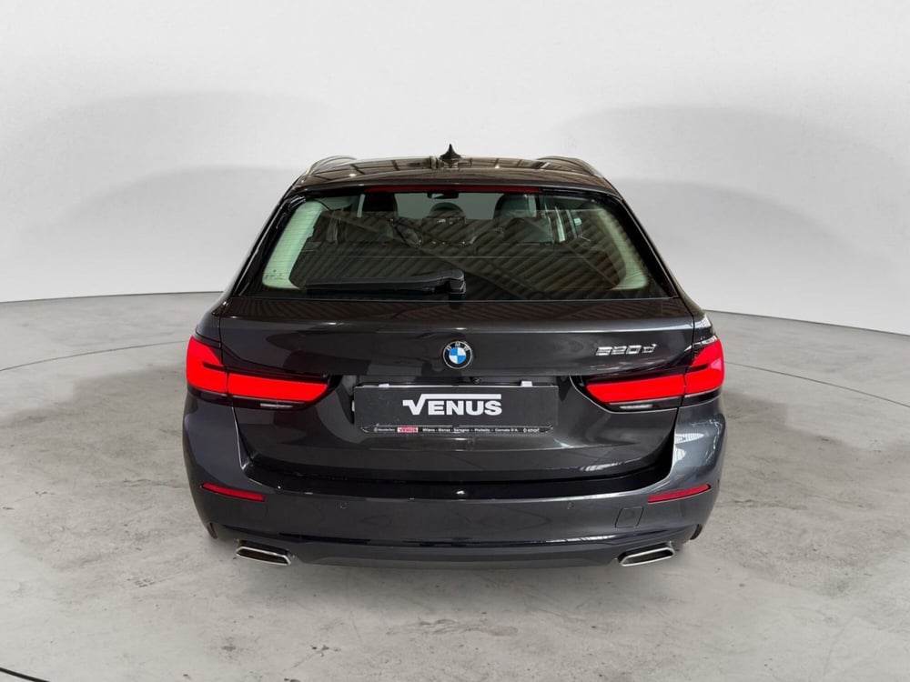 BMW Serie 5 Touring usata a Monza e Brianza (5)