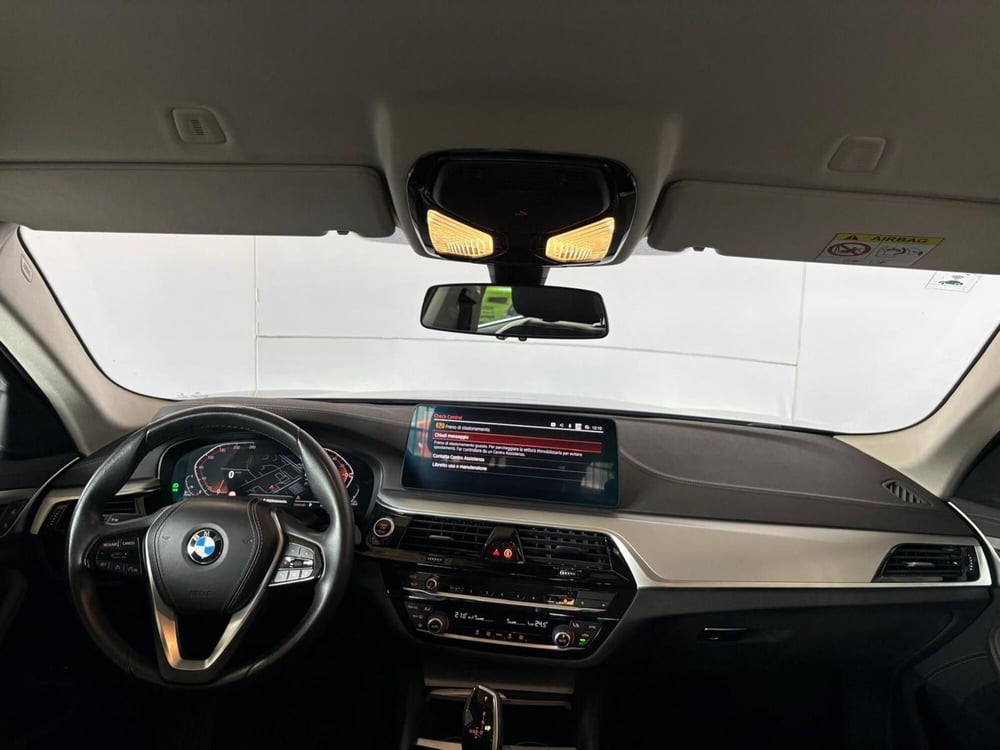 BMW Serie 5 Touring usata a Monza e Brianza (9)