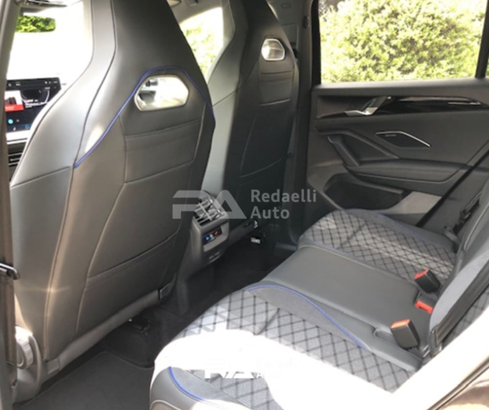 Volkswagen Tiguan nuova a Lecco (8)