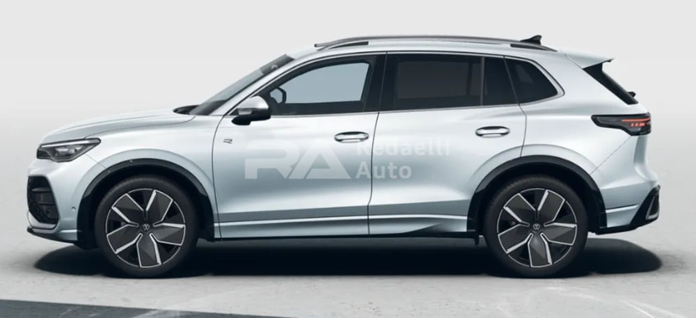 Volkswagen Tiguan nuova a Lecco (2)