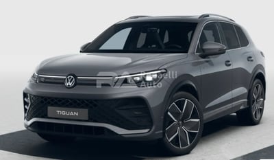 Volkswagen Tiguan 1.5 etsi R-Line 150cv dsg nuova a Casatenovo