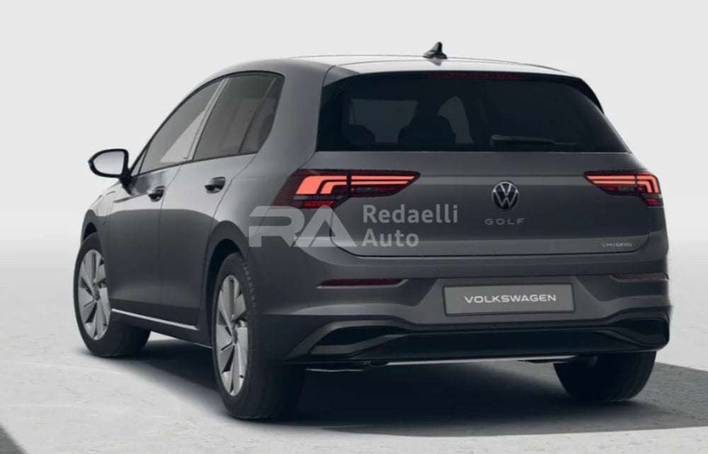 Volkswagen Golf nuova a Lecco (3)