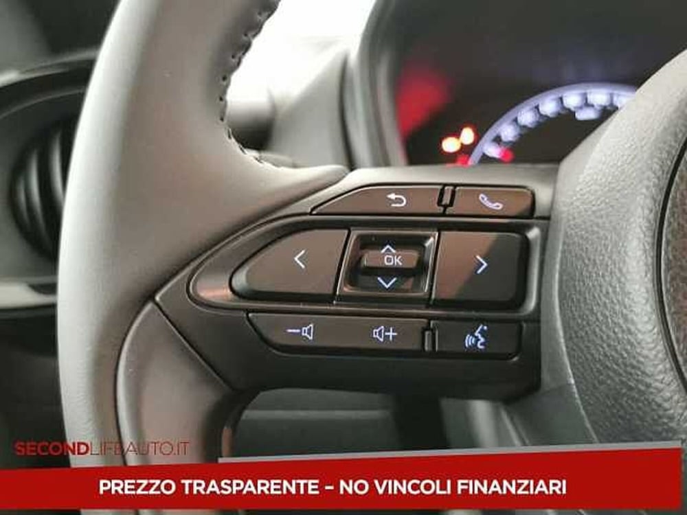 Toyota Aygo X nuova a Chieti (10)