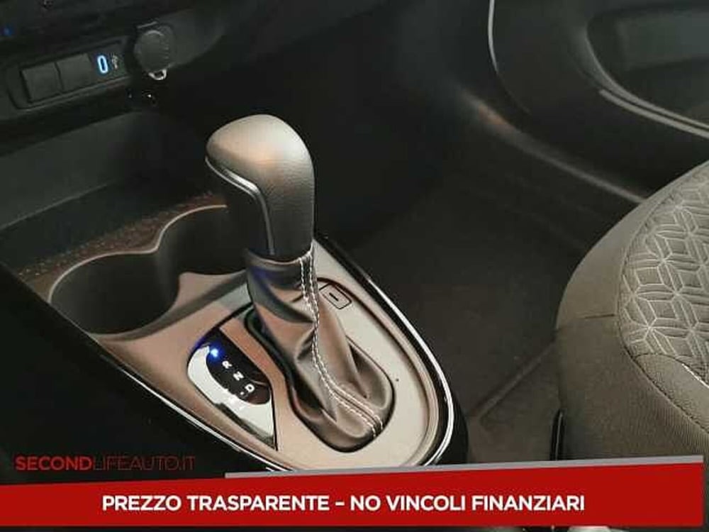 Toyota Aygo X nuova a Chieti (12)