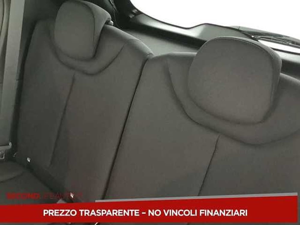 Toyota Aygo X nuova a Chieti (15)