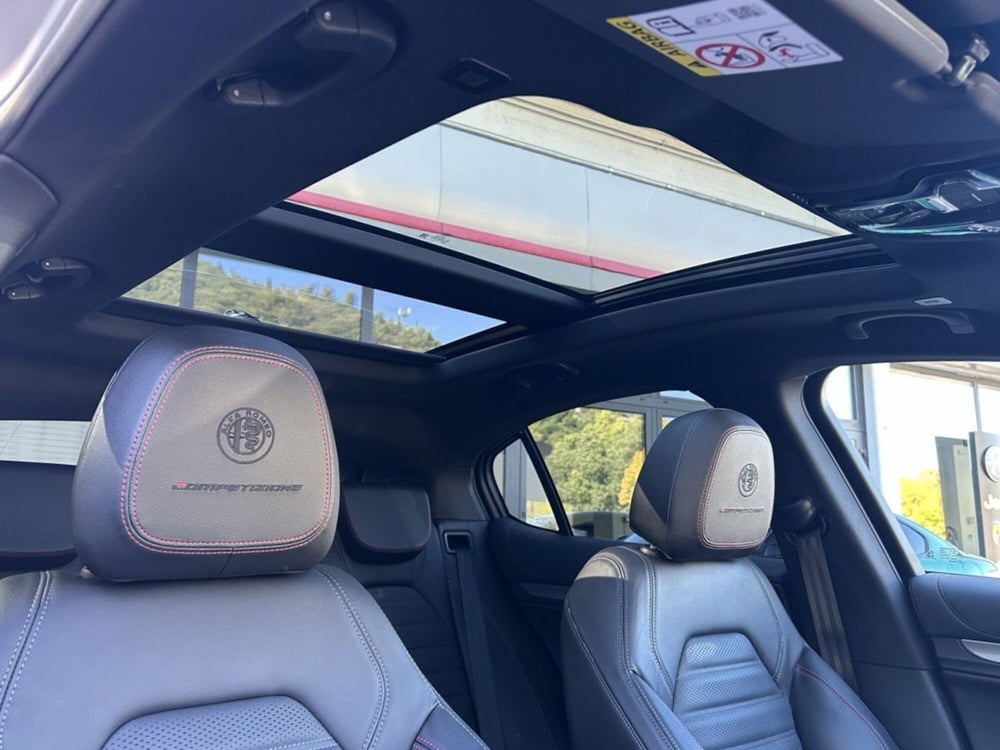 Alfa Romeo Stelvio usata a Ancona (11)