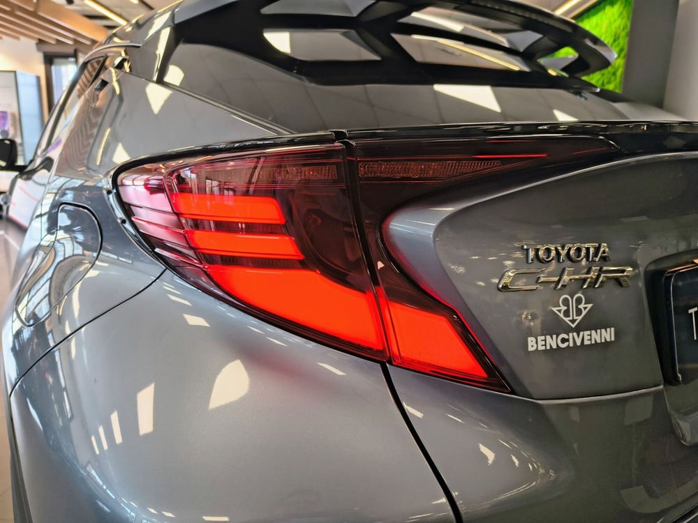 Toyota Toyota C-HR usata a Catanzaro (10)