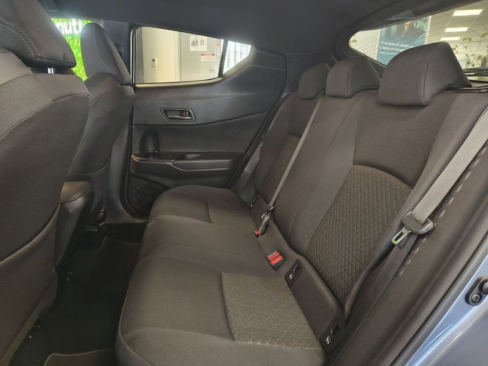 Toyota Toyota C-HR usata a Catanzaro (15)