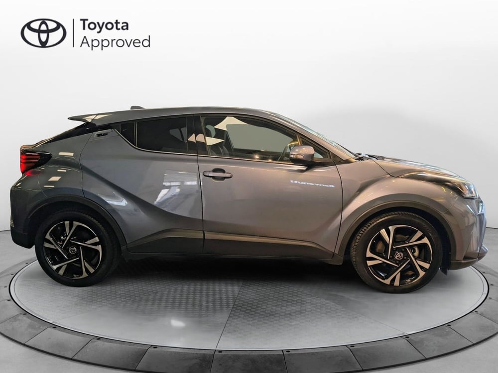 Toyota Toyota C-HR usata a Catanzaro (7)