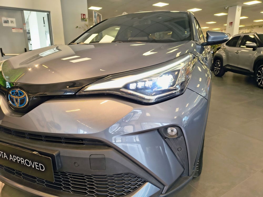 Toyota Toyota C-HR usata a Catanzaro (9)